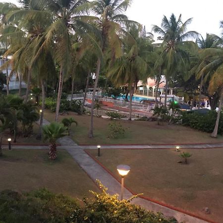 Studio En Duplex , Face A La Mer Le Gosier  Exterior foto