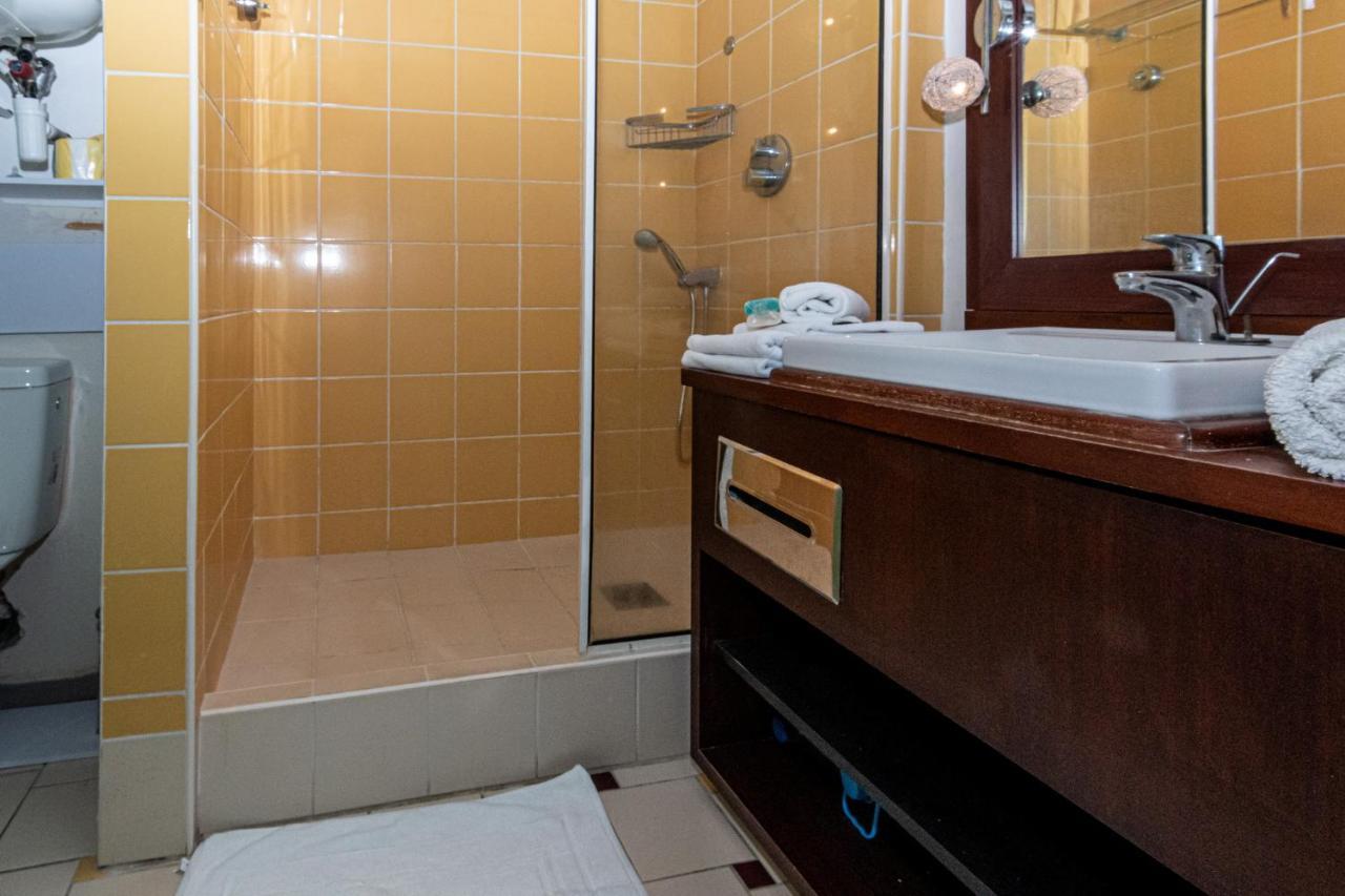 Studio En Duplex , Face A La Mer Le Gosier  Exterior foto