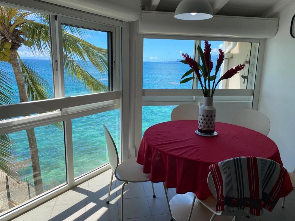Studio En Duplex , Face A La Mer Le Gosier  Exterior foto