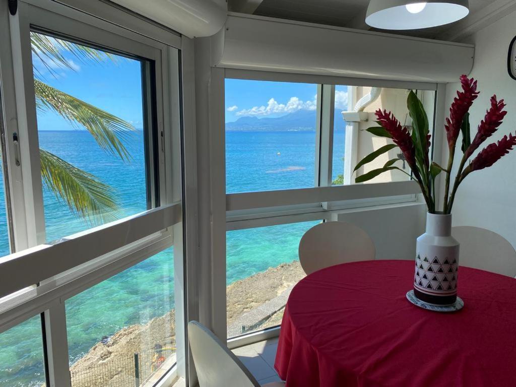 Studio En Duplex , Face A La Mer Le Gosier  Exterior foto